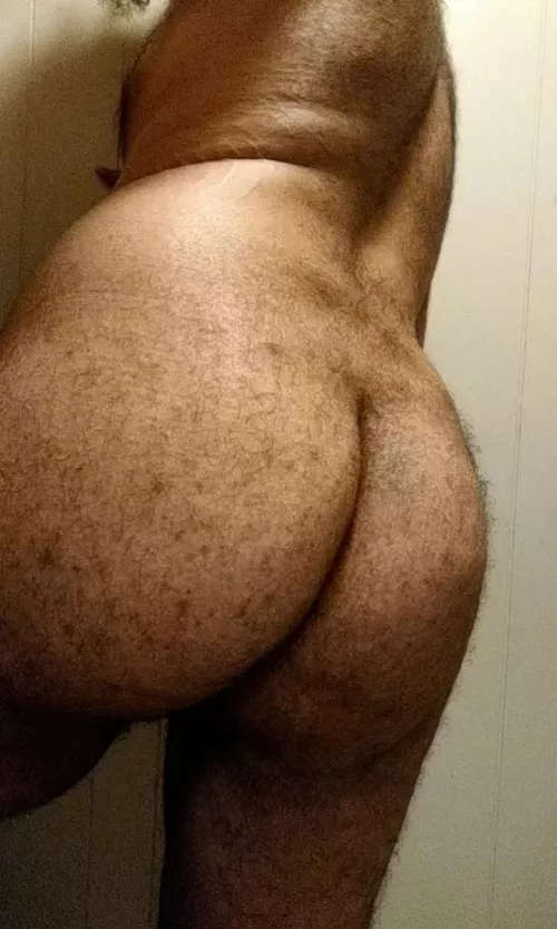 M 24 let's chat😜 Dm me on here or add my Snapchat xmixedxmelaninx maybe I'll show you more 🤤