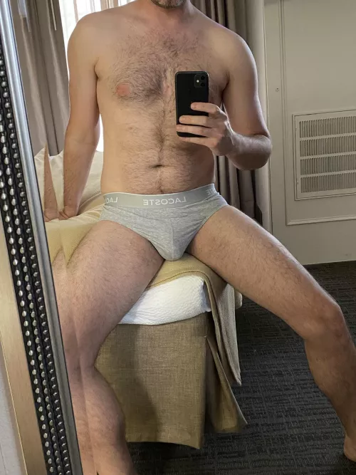 [M4M] Montreal Canada. Underwear fetish 🩲 Would love to get my hands on your dirty underwear. HMU if you’re local