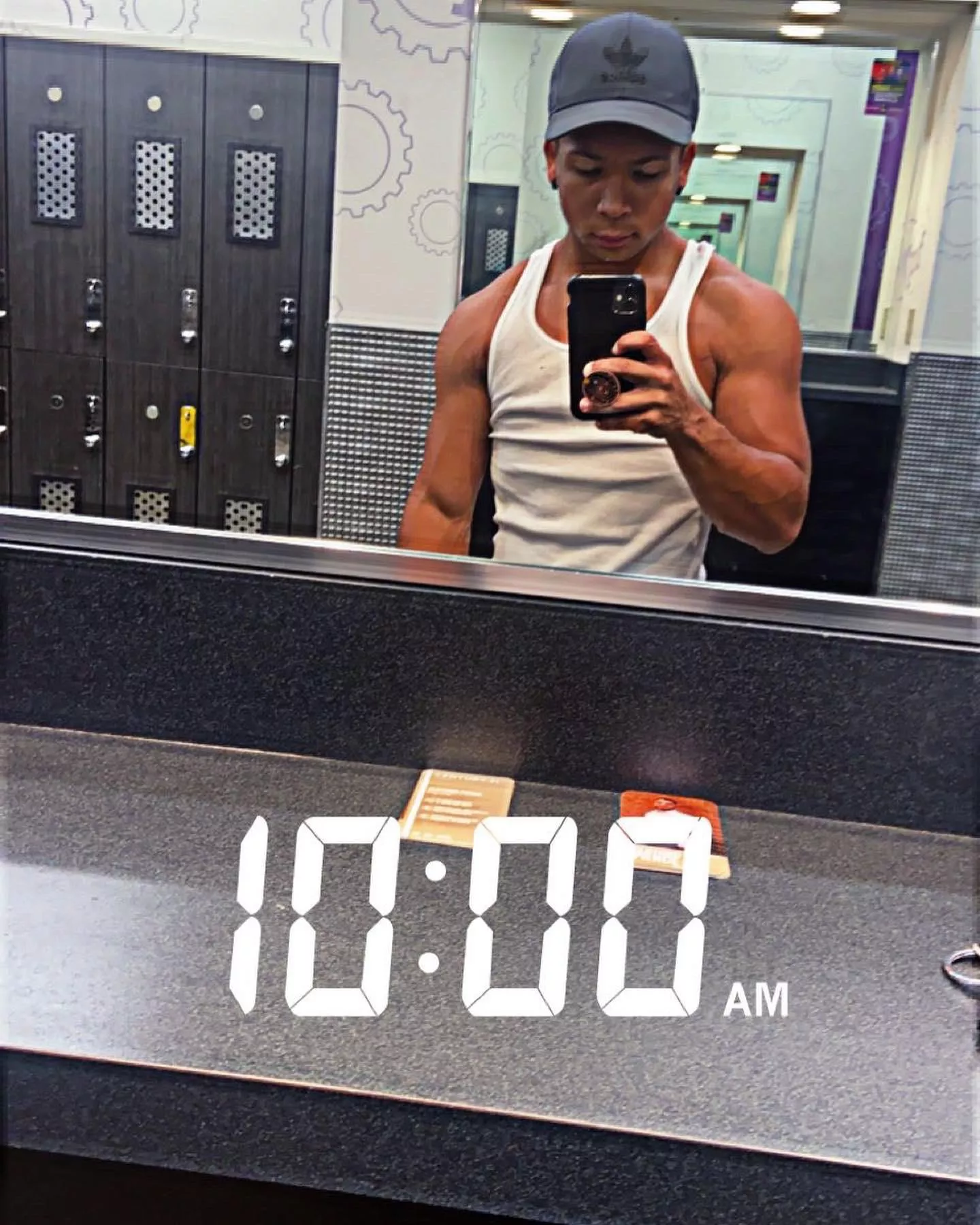 More forearm porn