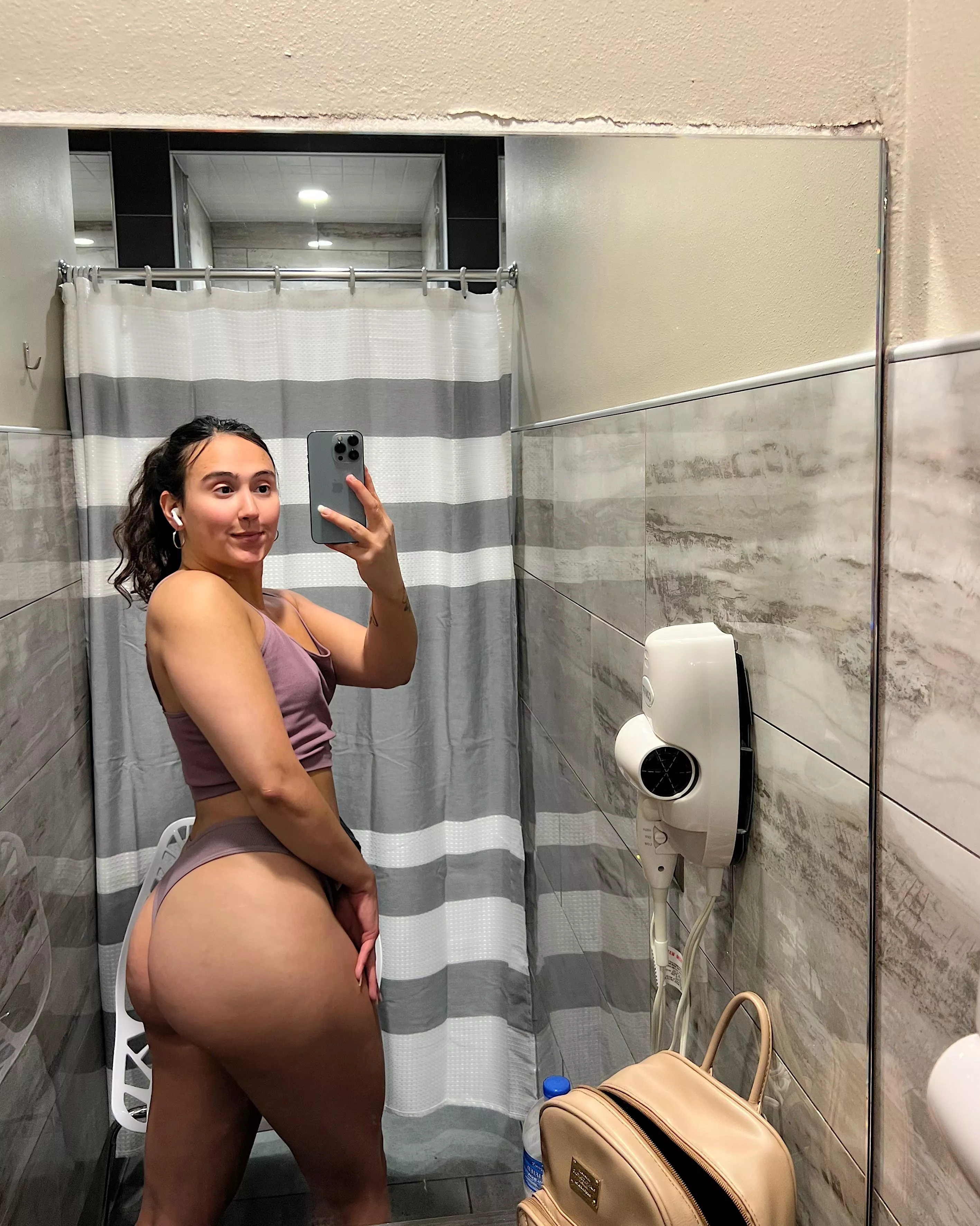 Nalgona.. 🤭