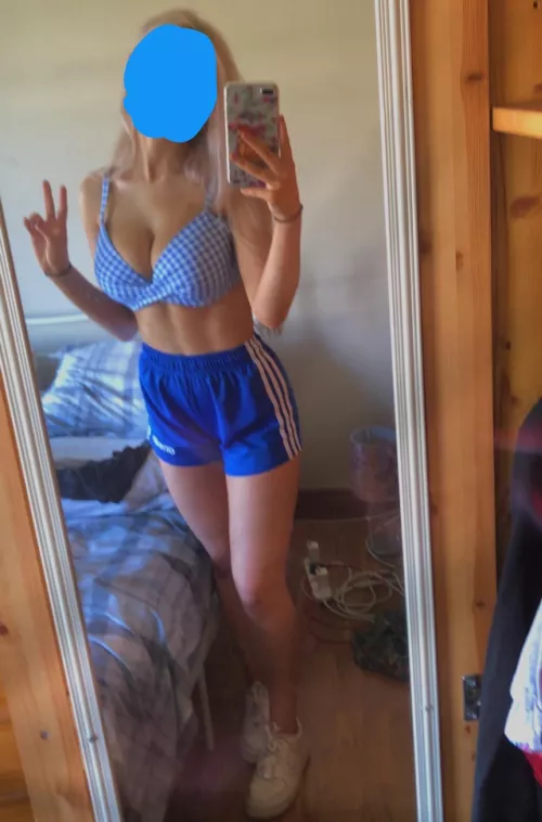 anyone want to bust a nut to my cumslut sis? (will show her face) [Kik - awrjqijdjl]