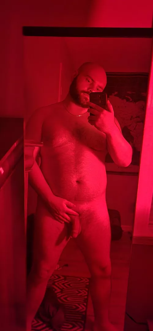 Experimenting with my rooms lighting 🥰