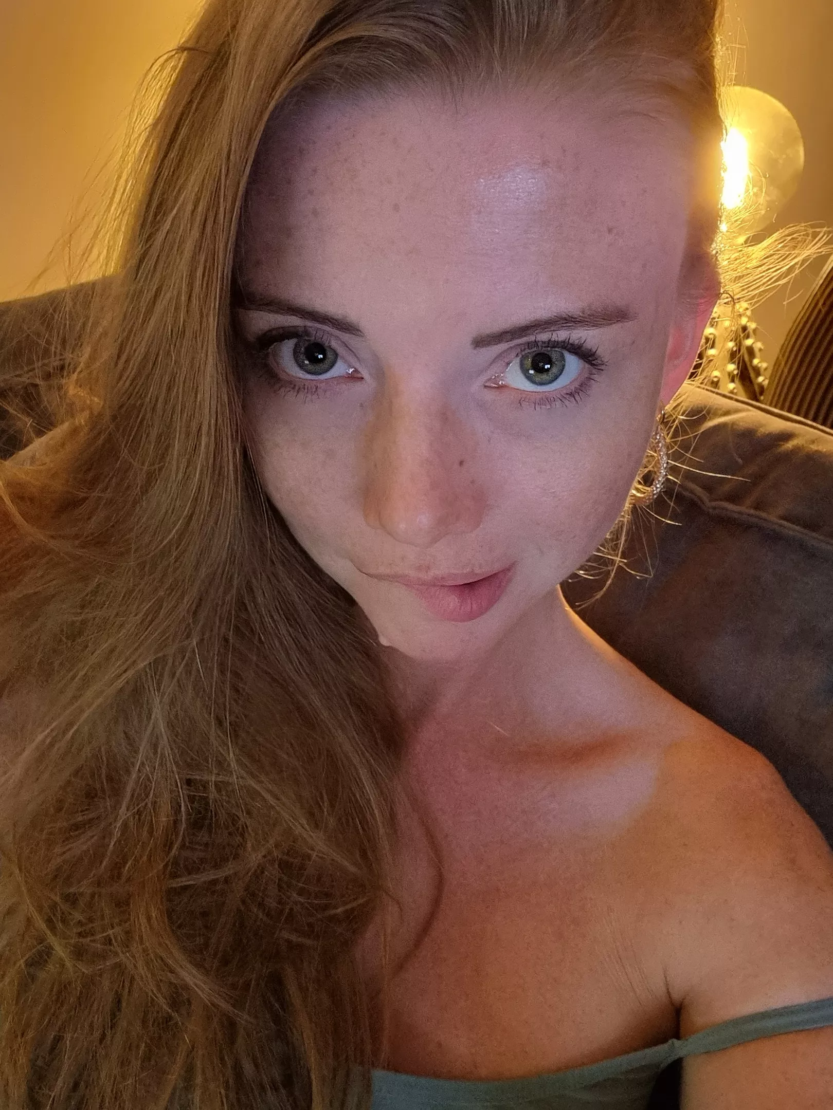 Goodnight, sleep tight...Don't let the redhead bite...