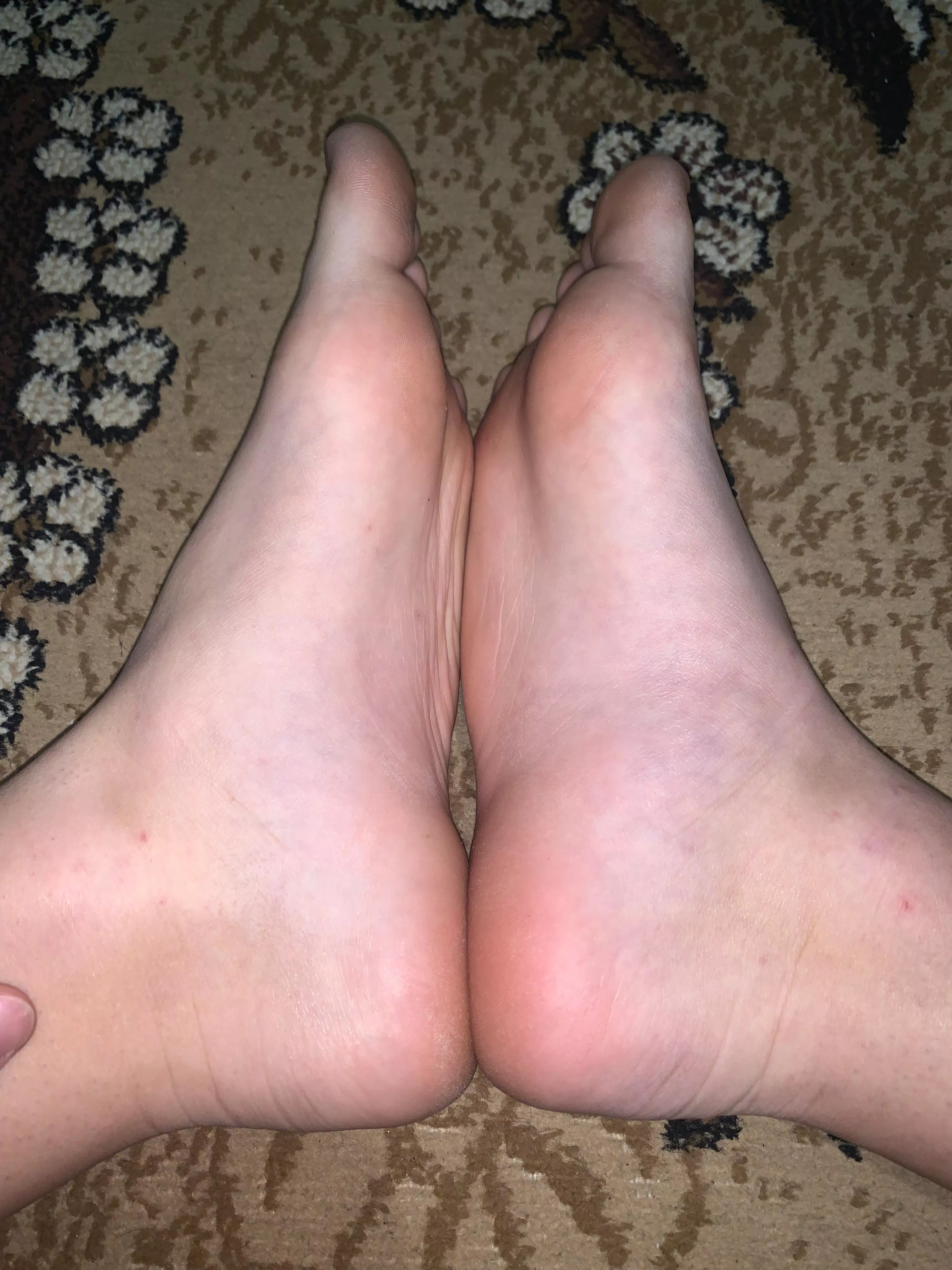 Hello feet