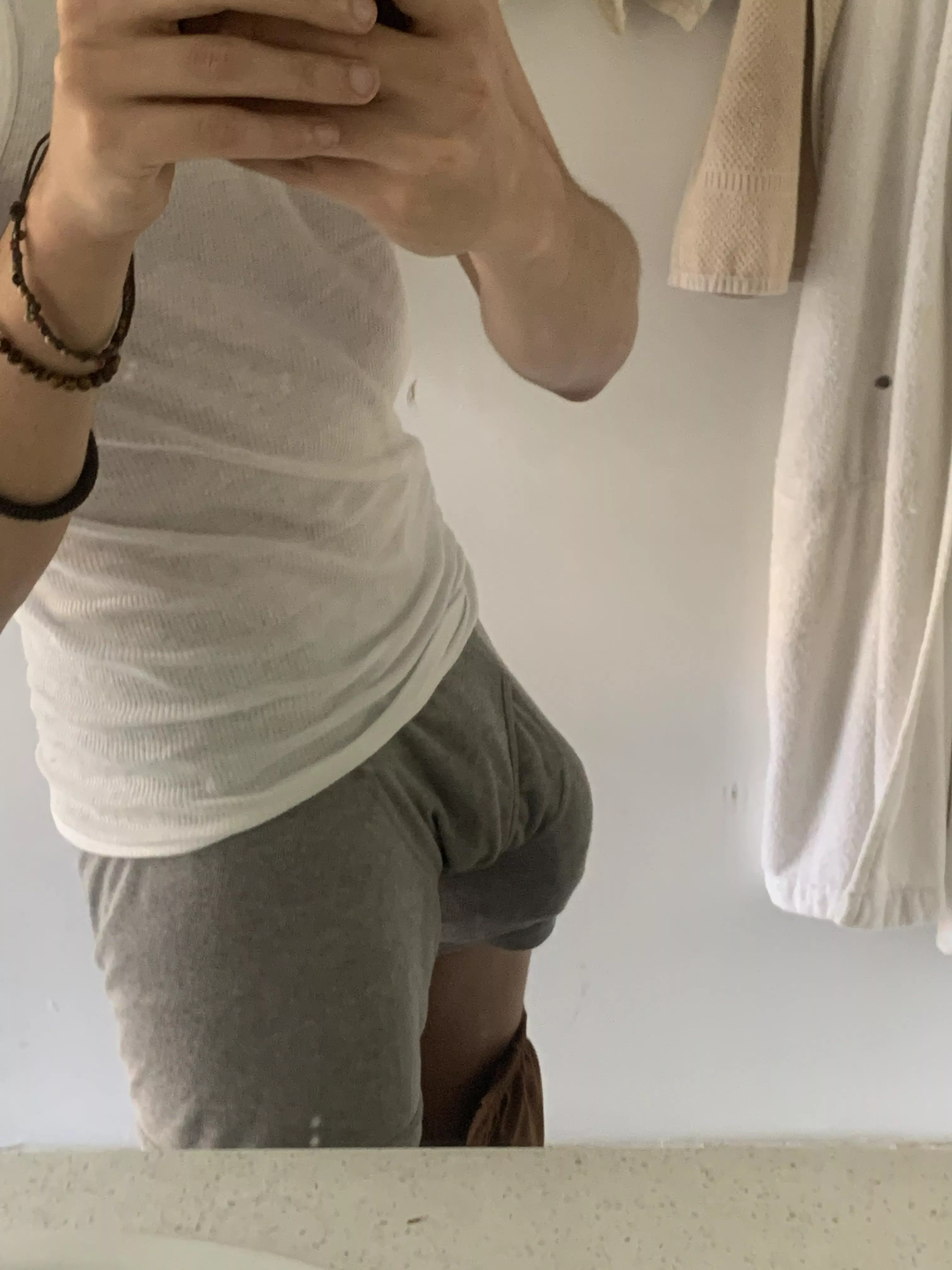 Hi :)