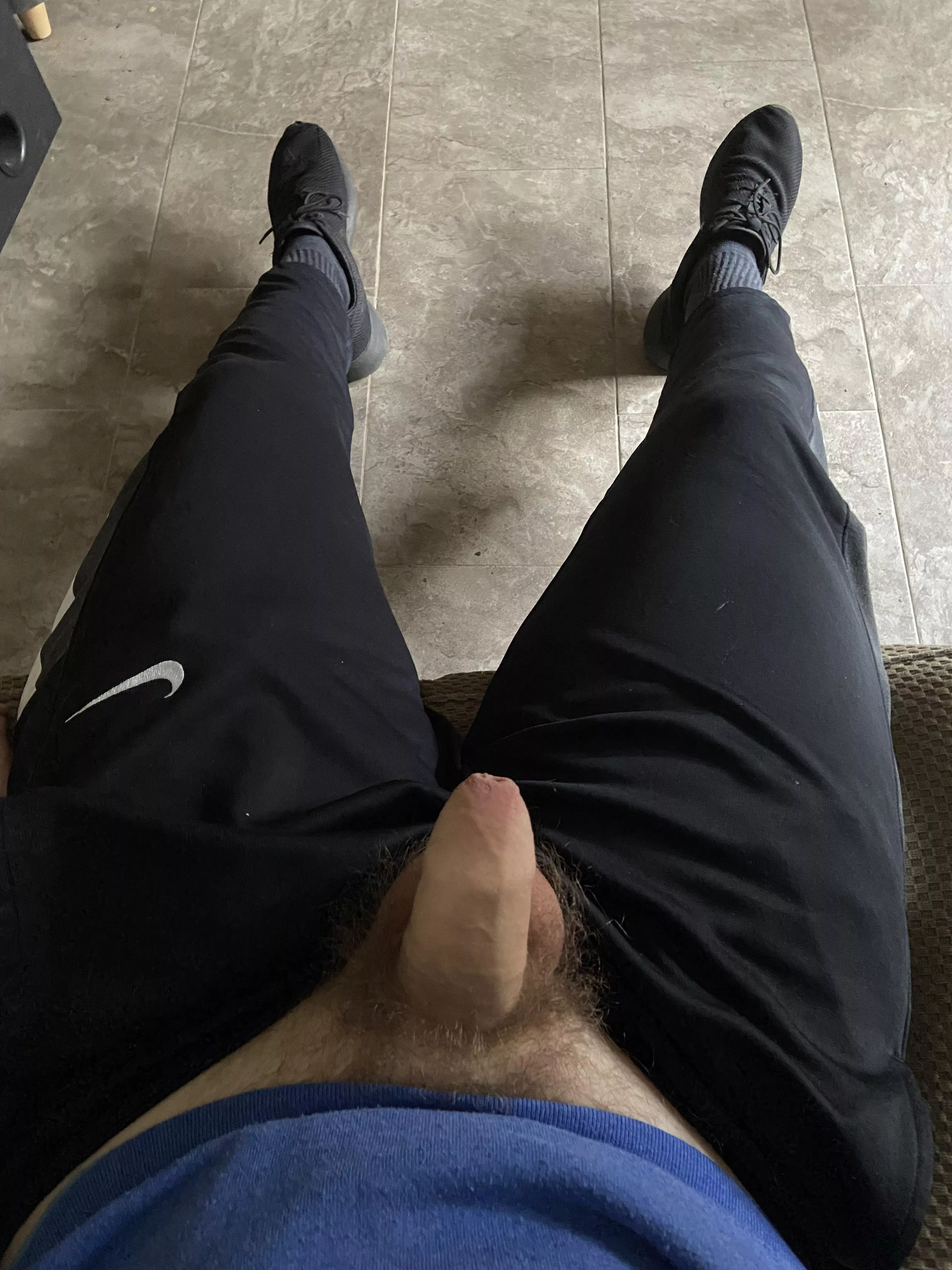 Hmu