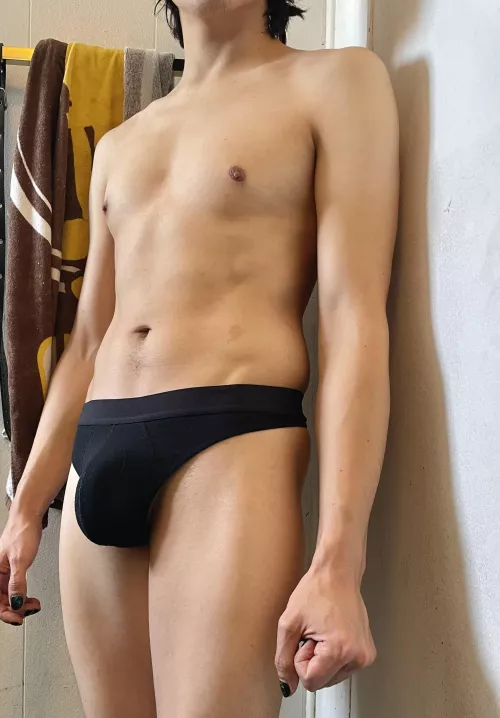 How’s my bulge in this thong??