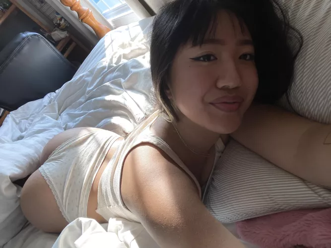 Let’s start the week [f]eeling good! ☺️