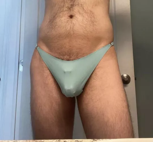 Love seeing the cage through thongs 😏