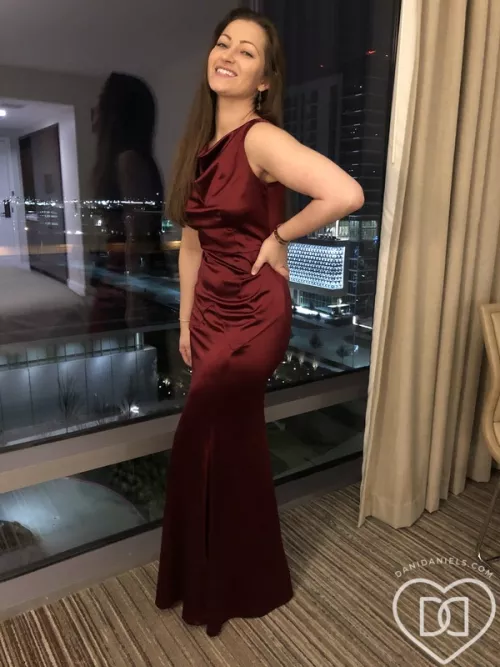 Ok imagine you're on tinder date with her what will you do next?