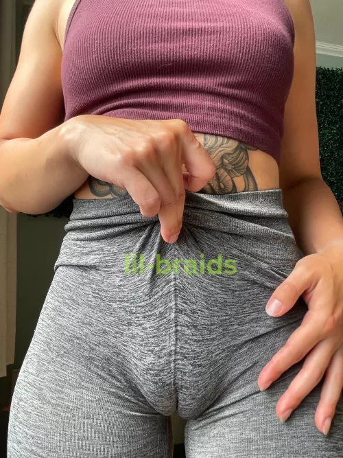 Think anyone will notice my outfit?