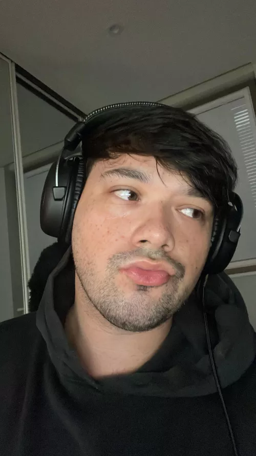 What’s everyone playing today?