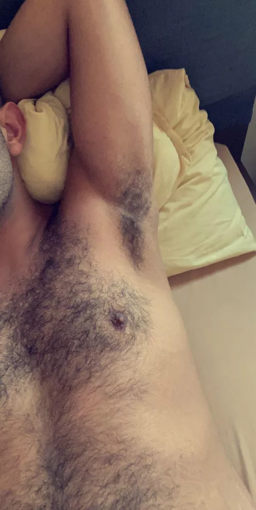25m. Who’s gonna sniff and serve? Hmu