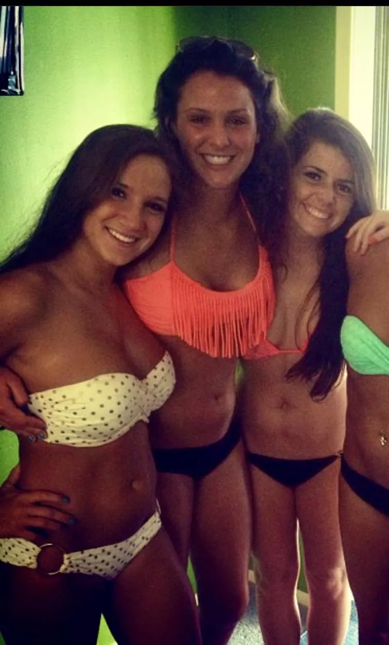 Bikini Babes