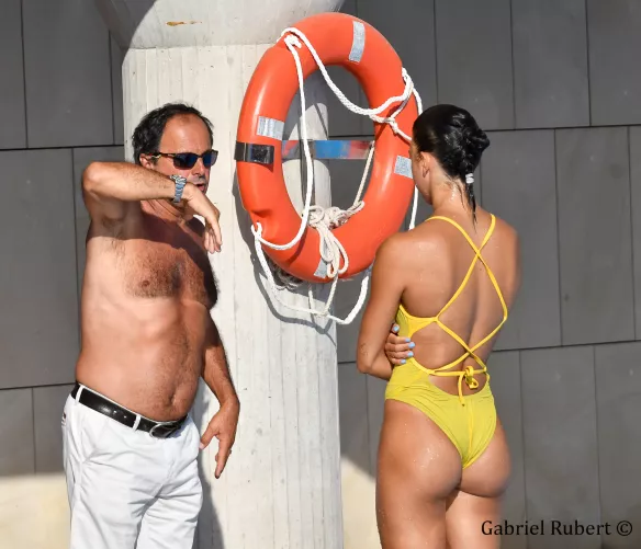 Honestly not sure whether to post this here or in r/nsfwfunny