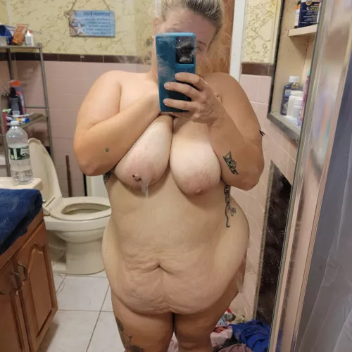 hope everyone's having a good night 🤤🤤