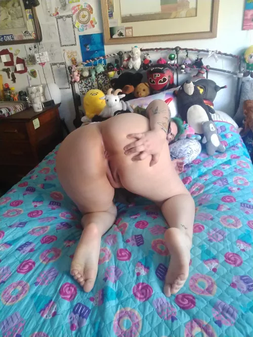 I've never had my ass eaten, who wants to be the first