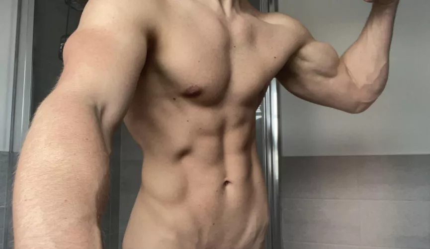 (M) Back & Bi's today