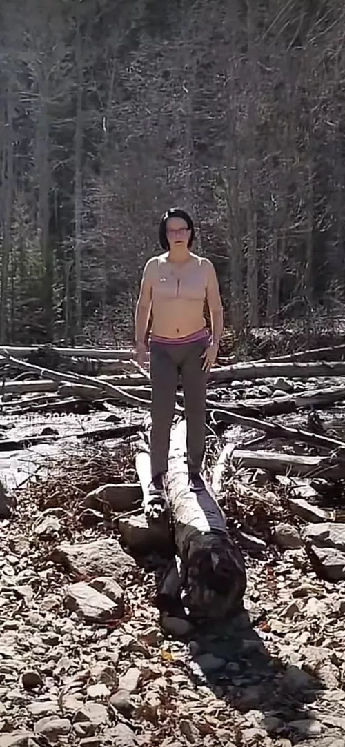 Pls trib cock or cum will pay after sent and send many more strip vids and fucking