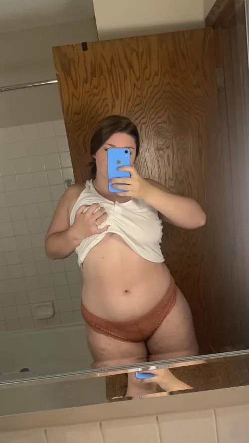 What do you think of my 24f wife? DM with asl if you’re interested in chatting about her and trading