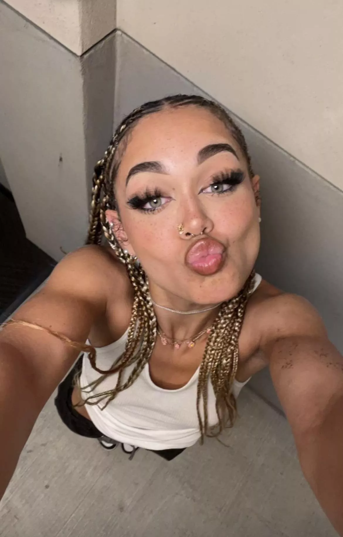 🤤