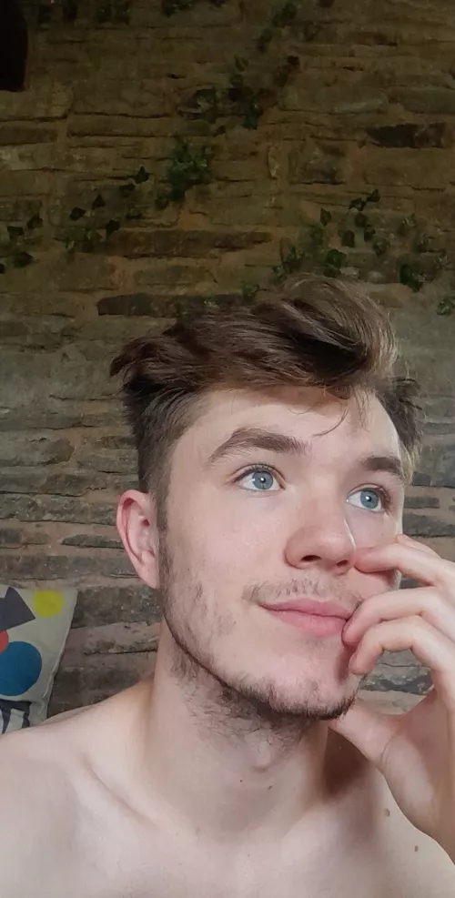 After about a year n half of coming out and constant bs from family I finally hit that block button and couldnt be happier 😆