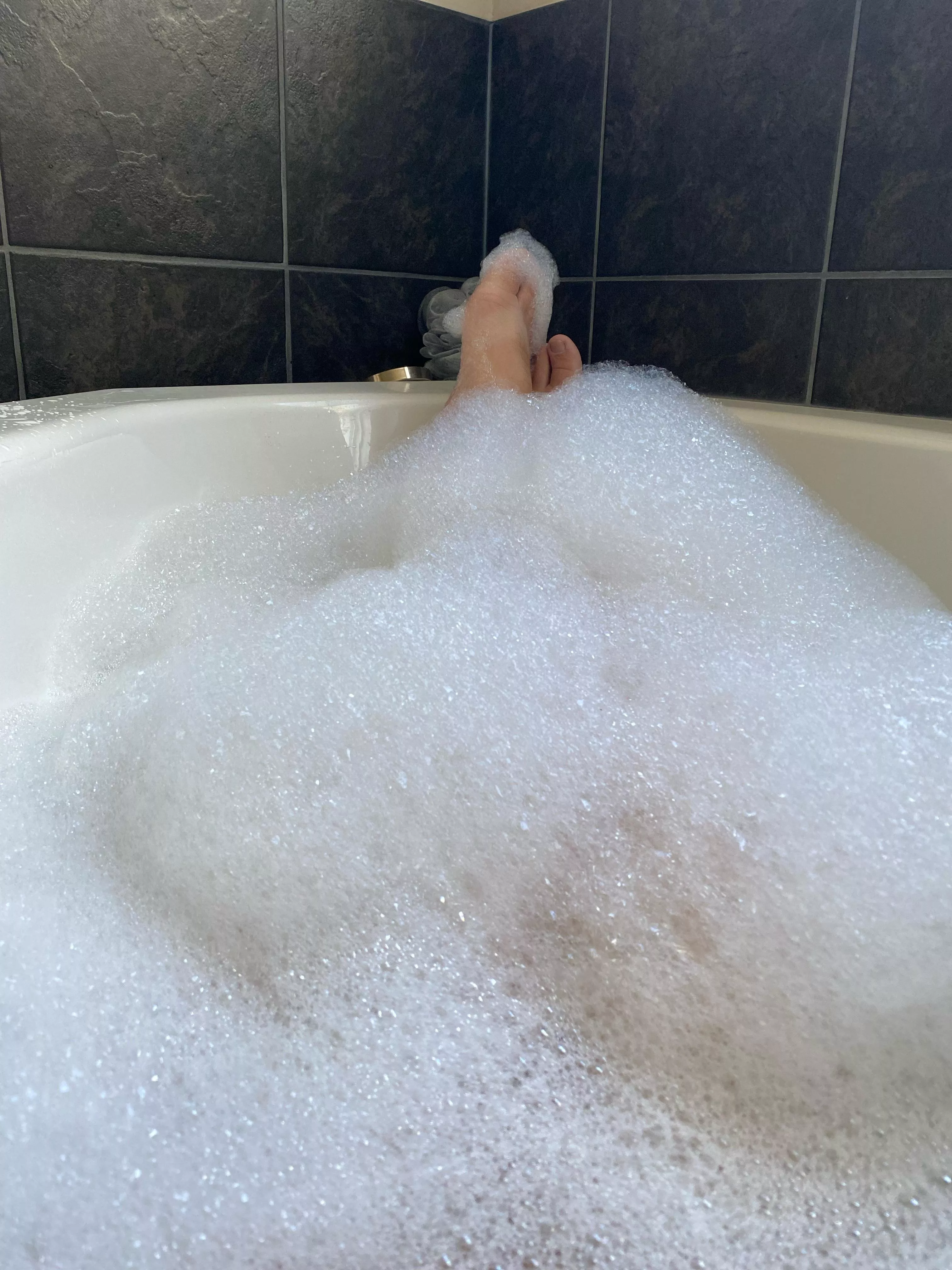 Bath Ti[m]e