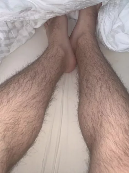 Do you like it when even the feet are hairy on top? (19)