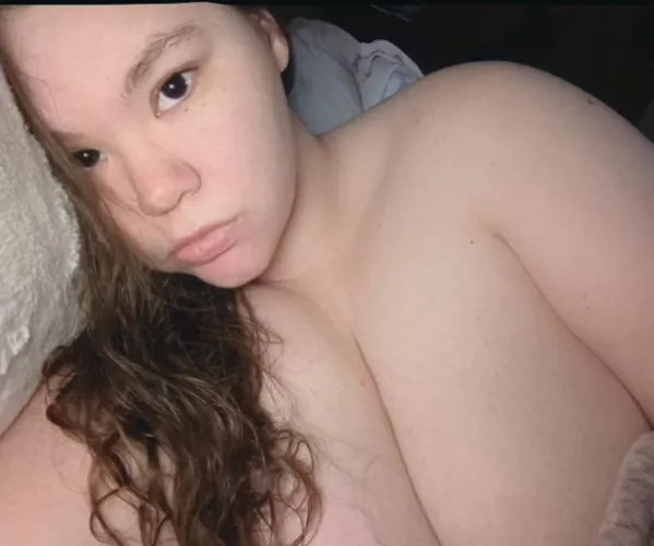 Good morning! I hope you’ll stay in bed w me! 🥰