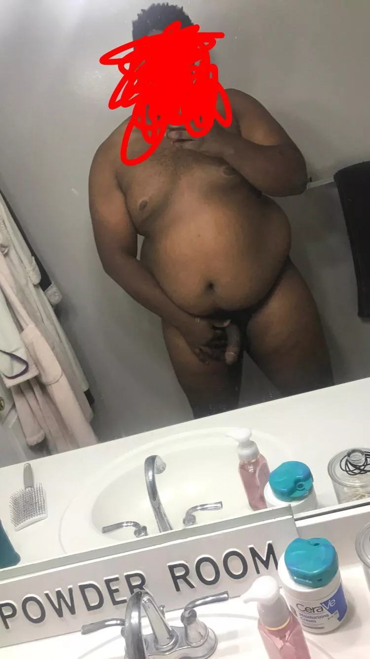 I’m new lmk what ya think dms open for females