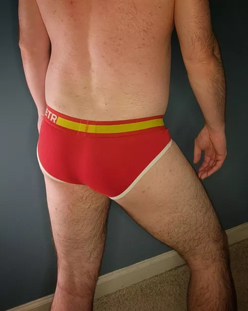 I've been told my certain ladies that my ass is so ugly it's a joke.