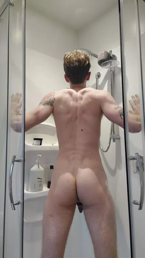 My shower sucks for selfies, but sometimes the lighting hits pretty nicely.