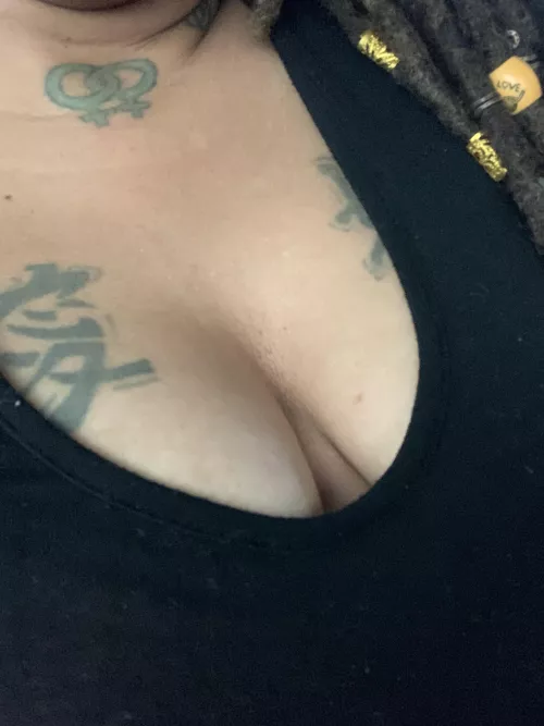 Wanna jerk off ?[ST]