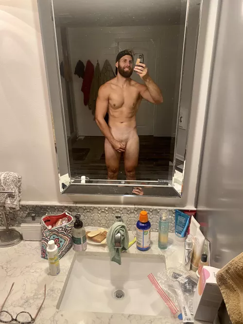 Wanna see my package? 🍆😈