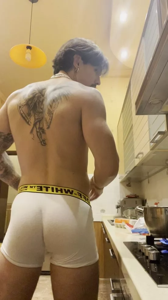 Cooking😏