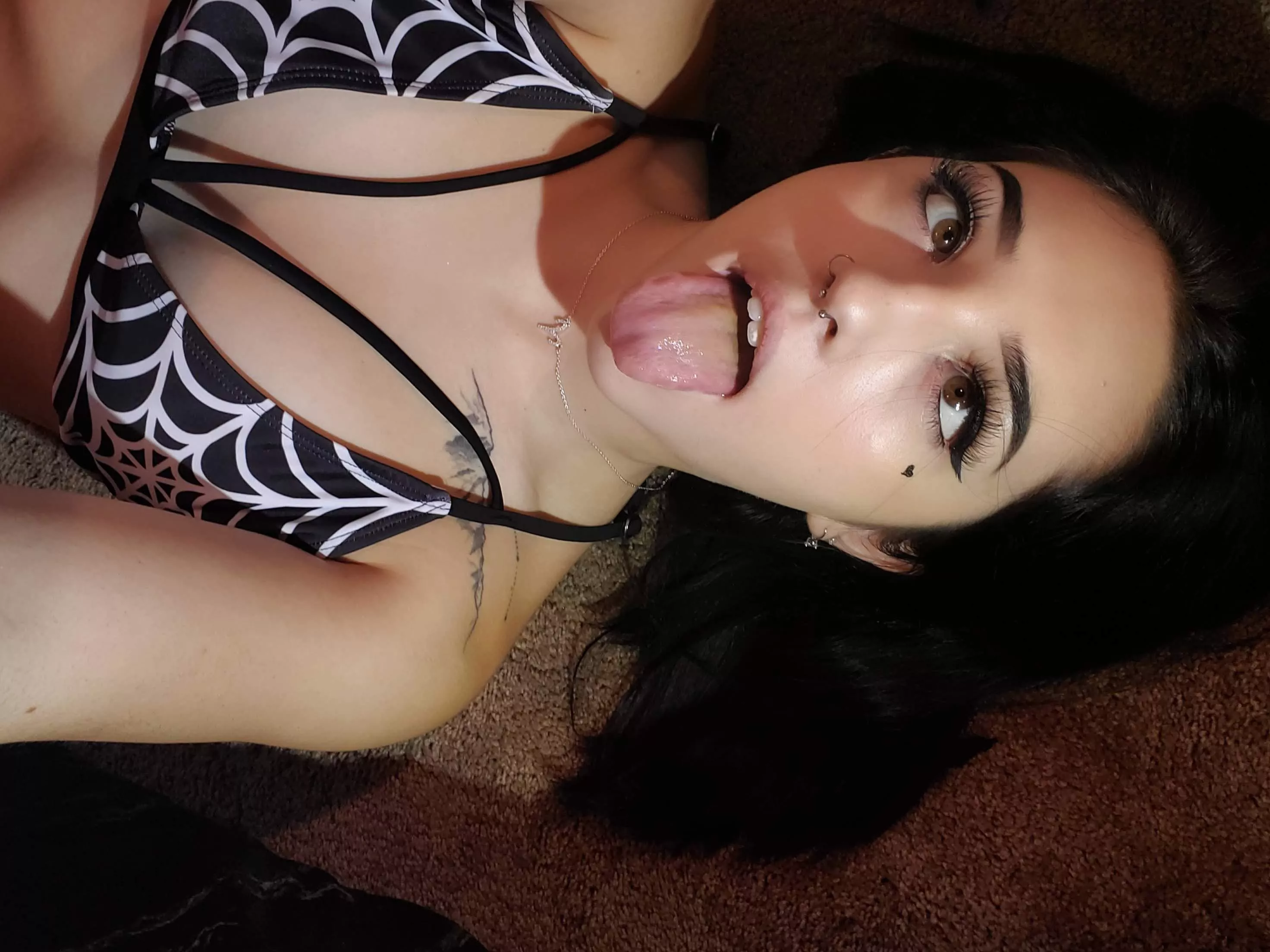 give me some 💦