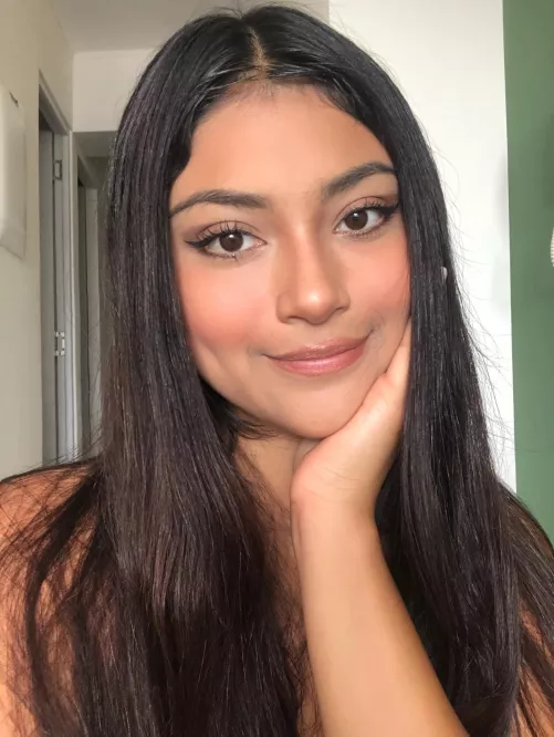 Hope my smile brighter your day 🥰