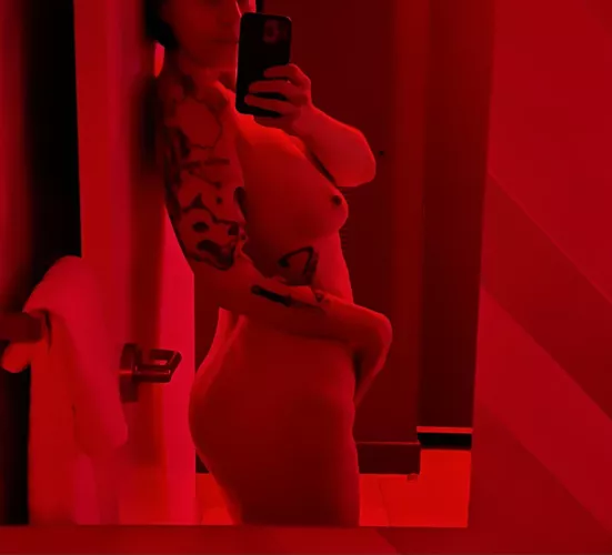 That red light made me do it… 🔥🍒