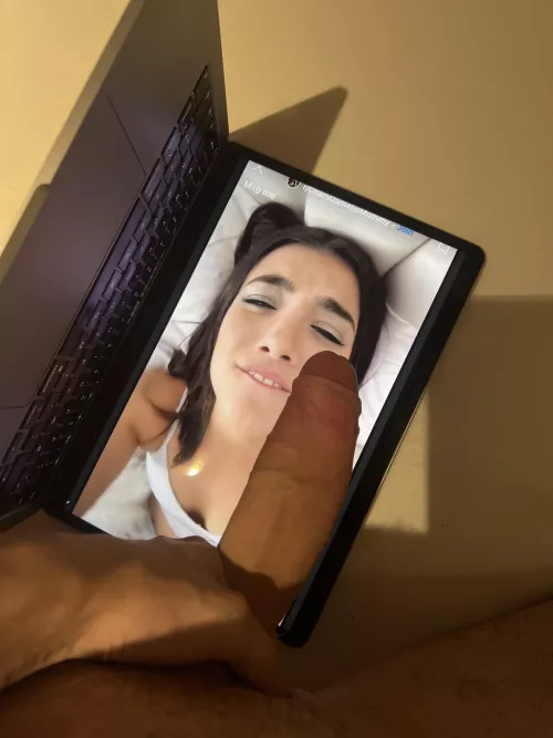 Feed me Charli Damelio or Loren Gray and I’m cock and cum trib every pic