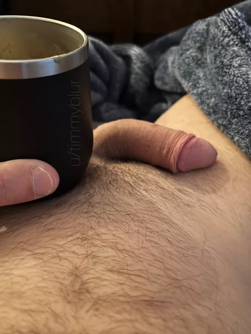 Friday morning cozy coffee… come and get comfortable with me.