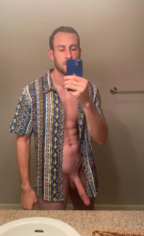 I really enjoy making both men and women horny