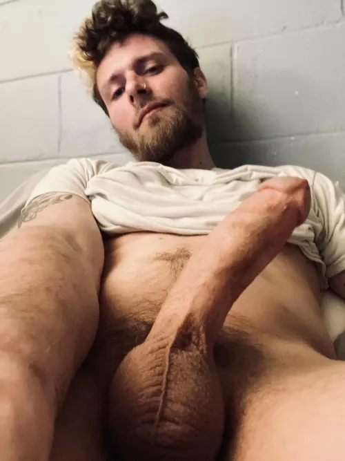 I’ll bring the beard and boner, you bring somewhere to put it😈