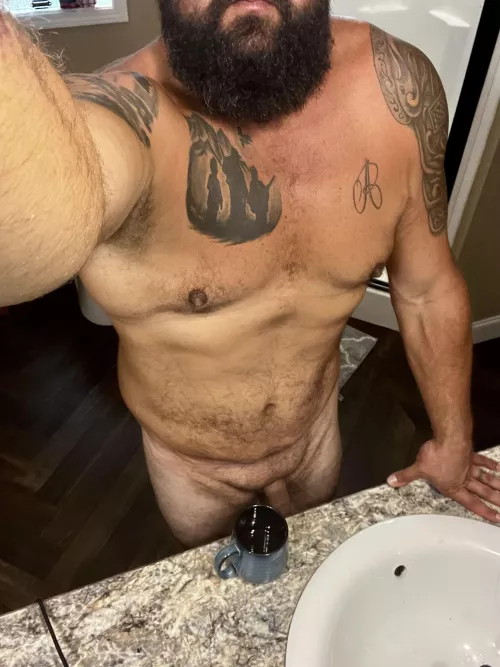 It’s Fuck em Friday! If they don’t make you orgasm, make you smile, or make you money, then fuck em