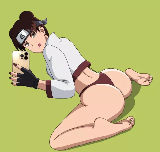 Tenten on the floor