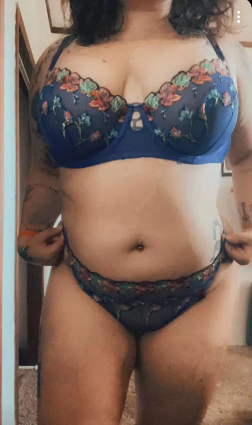 Wanted to show off my new order from SavageXFenty 🥰 first time posting!