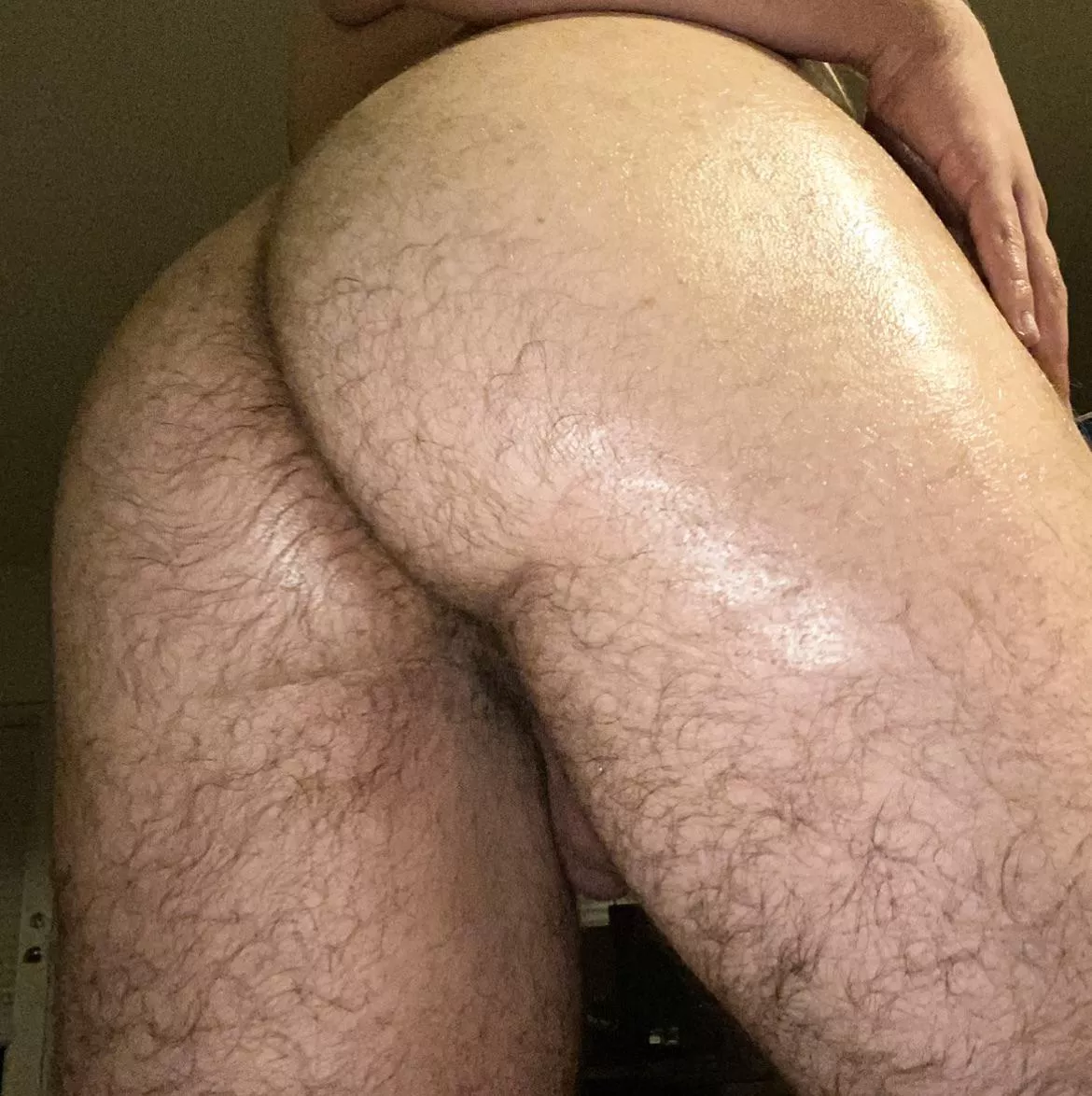 19, oiled up!