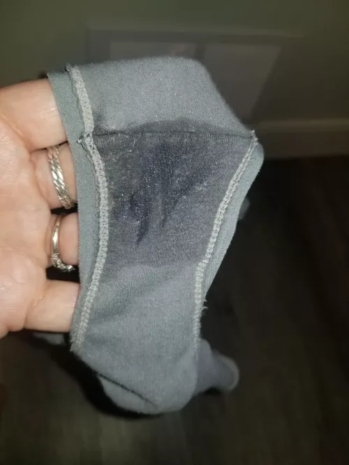 After about an hour and a half of edging, I let myself cum