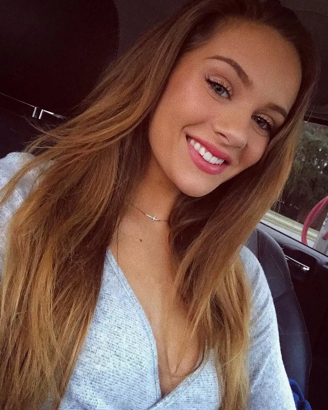 Anna Jay
