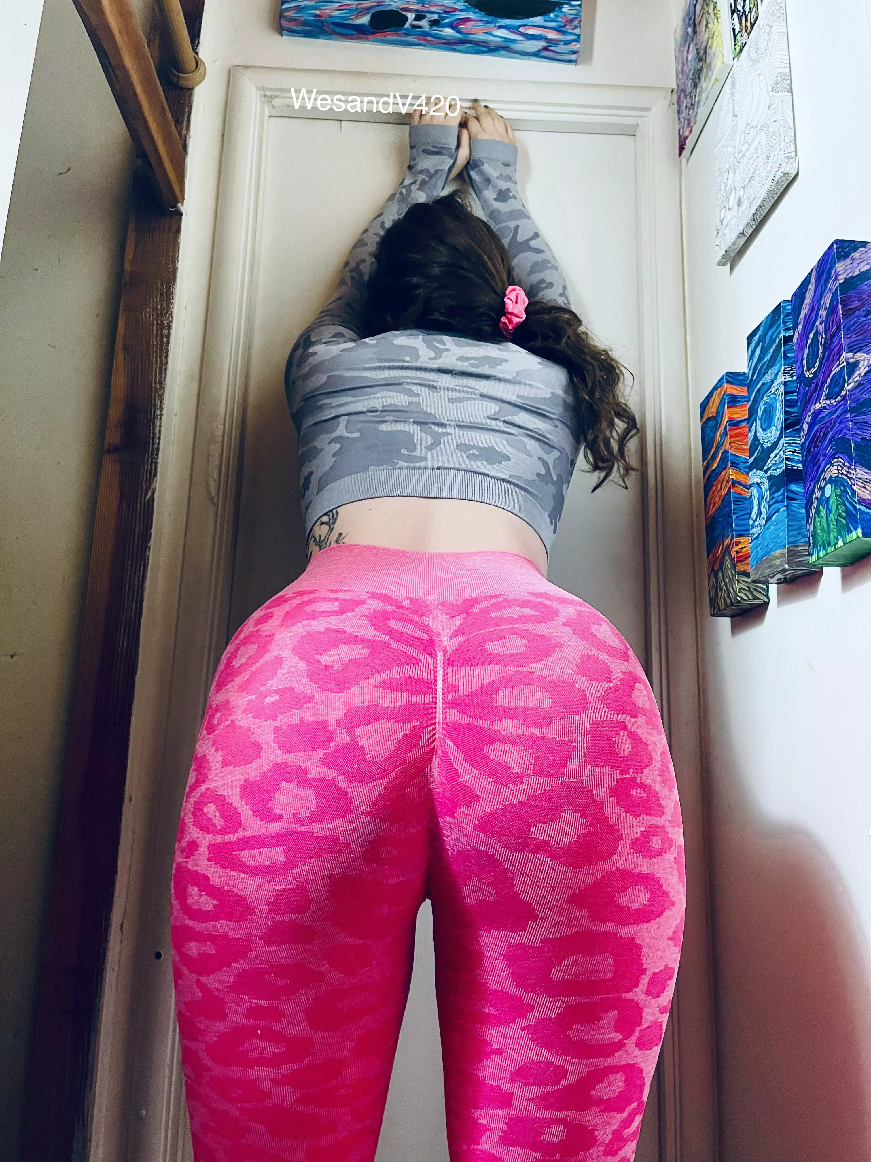 Anyone awake as horny as me? 🥺