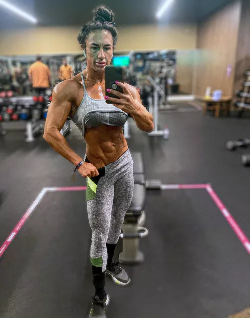 Rock hard body to enjoy 😉